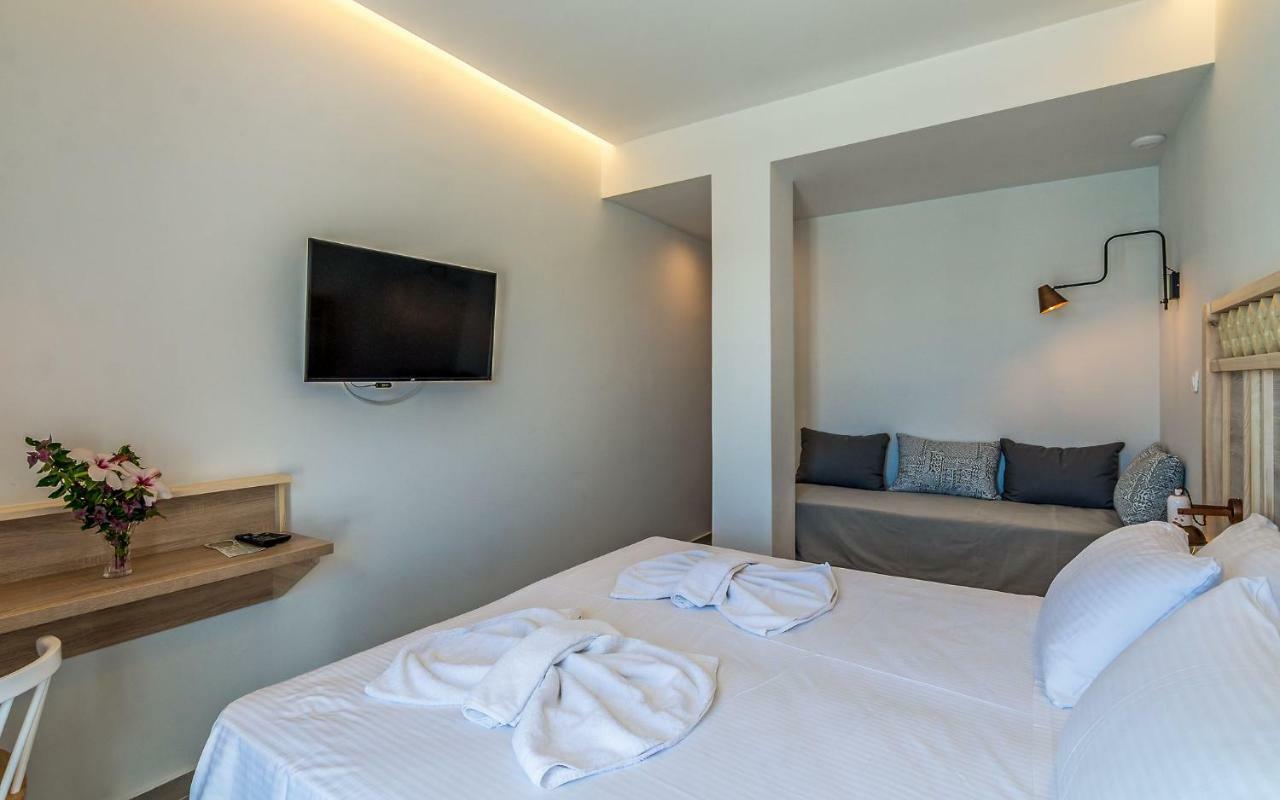 Aparthotel Livikon By The Sea à Chora Sfakion Extérieur photo